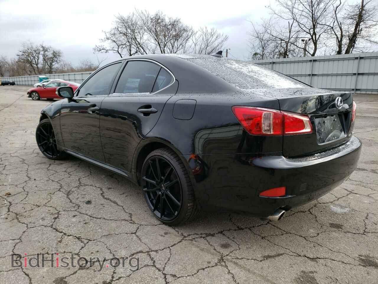 2011 LEXUS IS - VIN: JTHCF5C26B5050718 - Фото 2