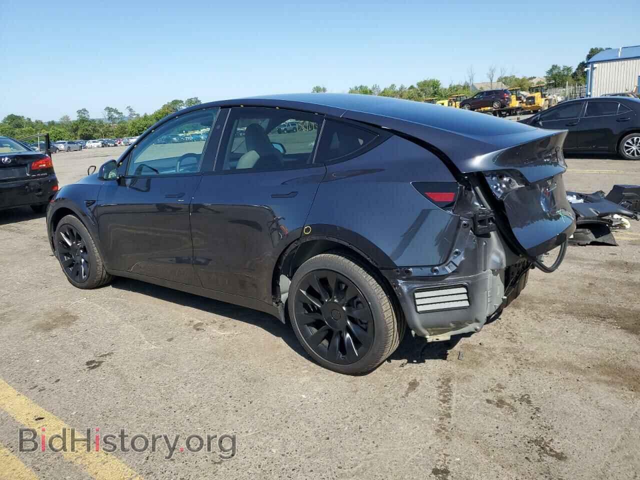2024 TESLA MODEL Y - VIN: 7SAYGDEE8RA250952 - Фото 2