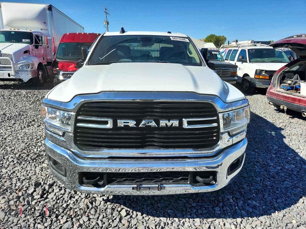 2019 RAM 2500 - VIN: 3C6UR5DJ6KG700117 - Photo 5