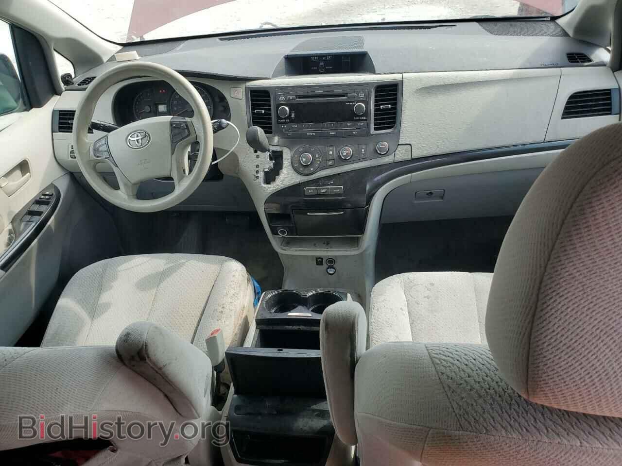 2012 TOYOTA All Models - VIN: 5TDKK3DC4CS262985 - Фото 8