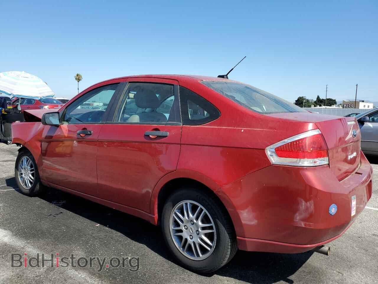 2011 FORD FOCUS - VIN: 1FAHP3FN8BW180806 - Фото 2