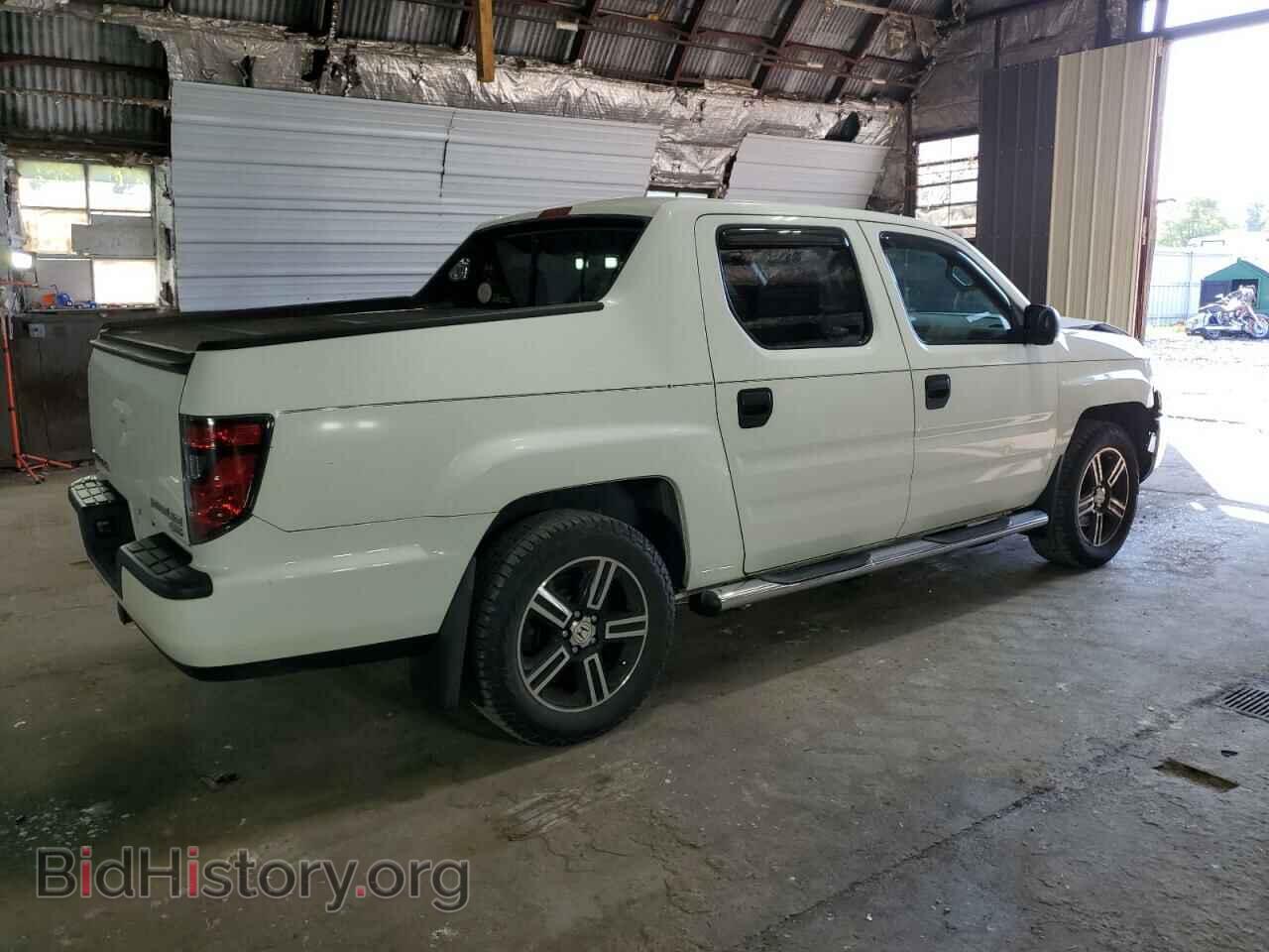 2013 HONDA RIDGELINE - VIN: 5FPYK1F74DB009757 - Фото 3