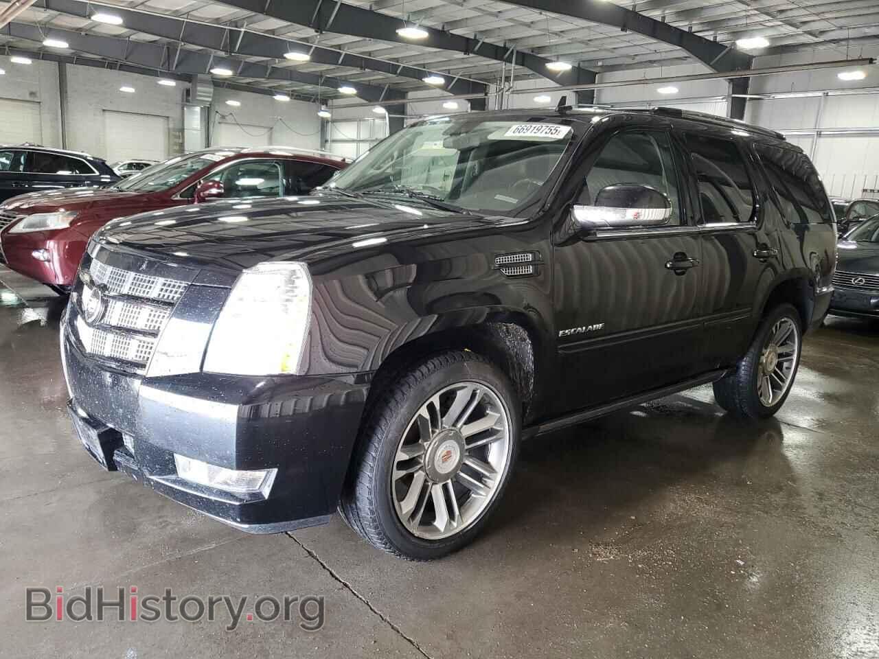 Photo 1GYS4CEF3DR305077 - CADILLAC ESCALADE 2013
