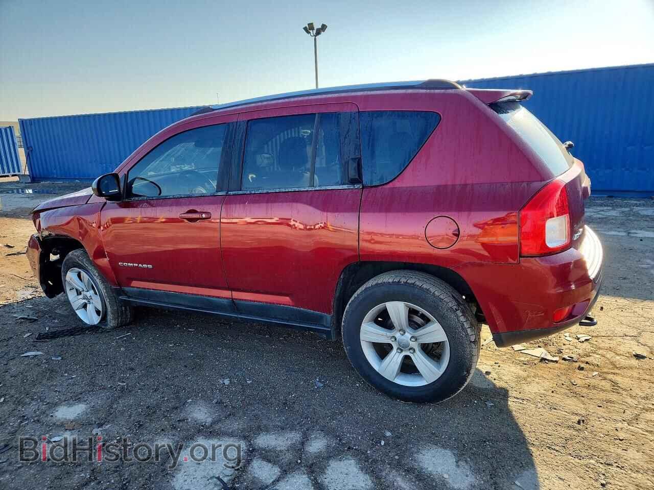 2011 JEEP COMPASS - VIN: 1J4NF1FB0BD169587 - Photo 2