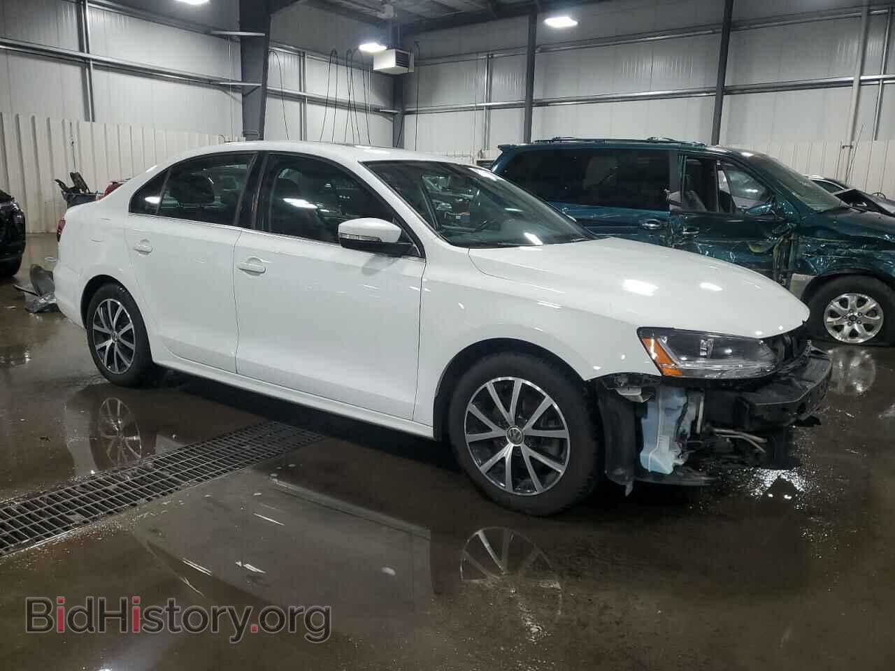 2017 VOLKSWAGEN JETTA - VIN: 3VWDB7AJ6HM262705 - Фото 4