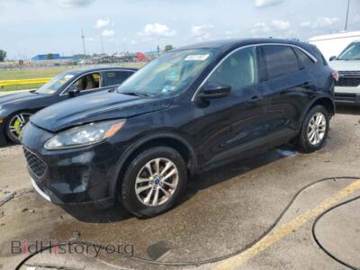 2020 Ford ESCAPE SE, черный — VIN 1FMCU9G63LUA27833, Copart