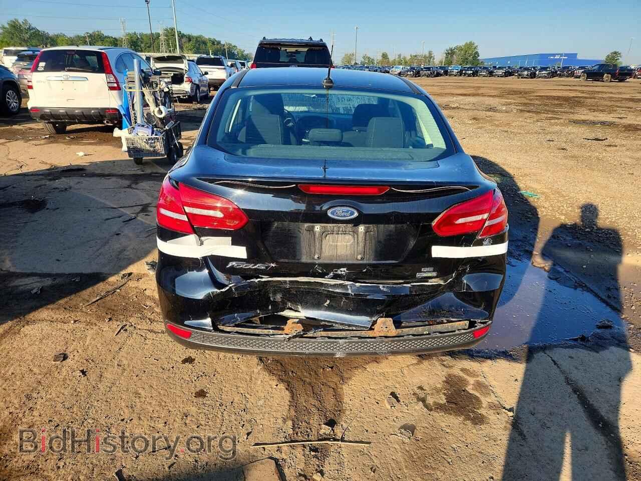 2017 FORD FOCUS - VIN: 1FADP3FE6HL302975 - Photo 6