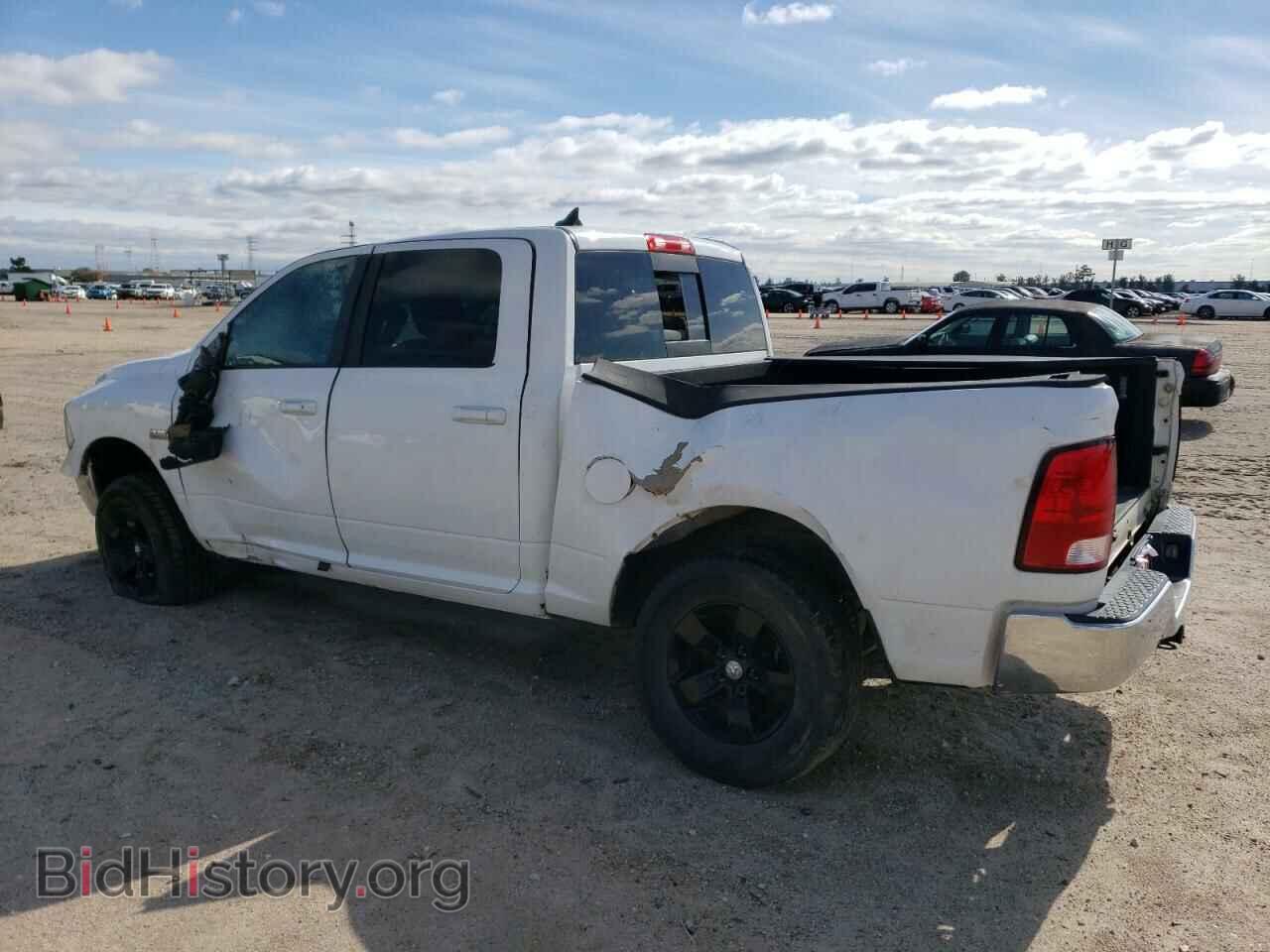 2019 RAM 1500 - VIN: 1C6RR7LTXKS582120 - Фото 2