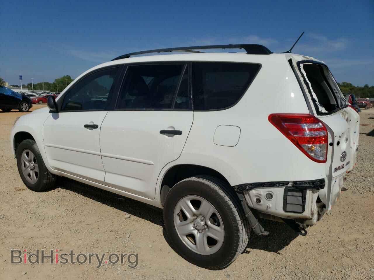 2011 TOYOTA RAV4 - VIN: 2T3BF4DV3BW111242 - Фото 2