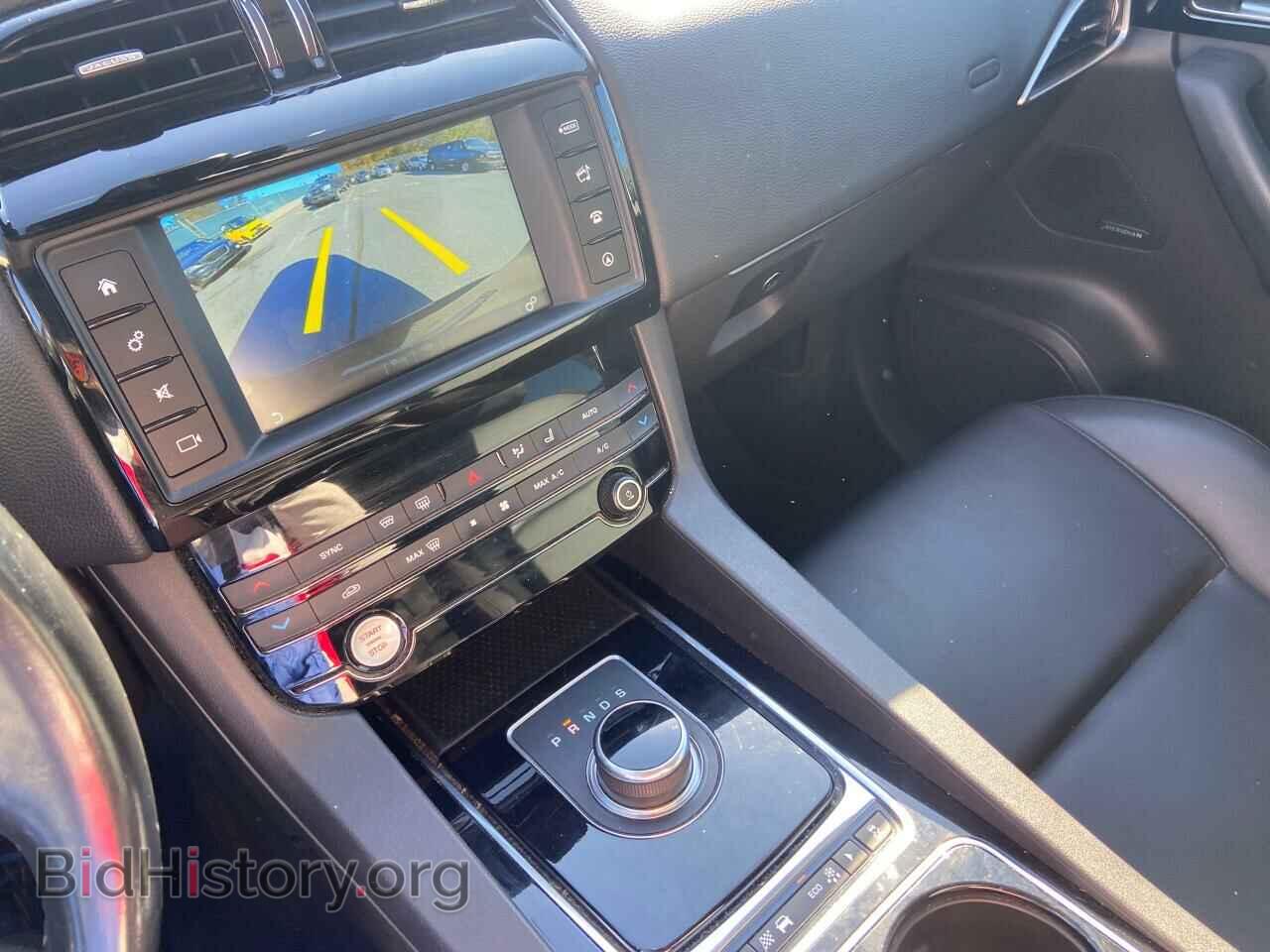 2017 JAGUAR F-PACE - VIN: SADCJ2BN1HA488240 - Фото 8