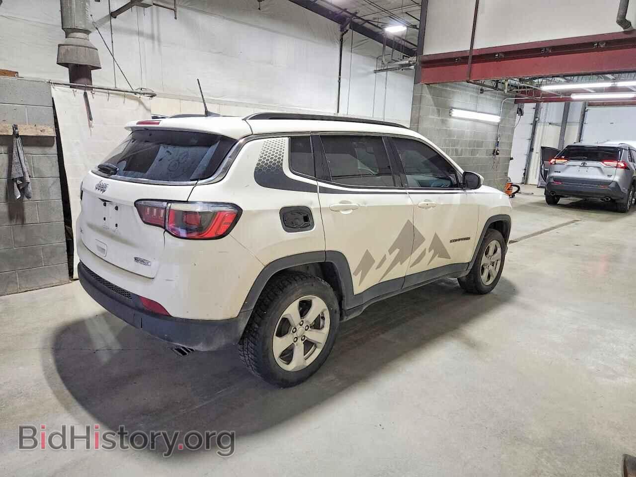2019 JEEP COMPASS - VIN: 3C4NJDBB0KT723457 - Фото 3