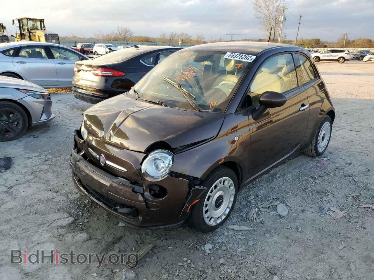 2015 FIAT 500 - VIN: 3C3CFFAR9FT502100 - Photo 2