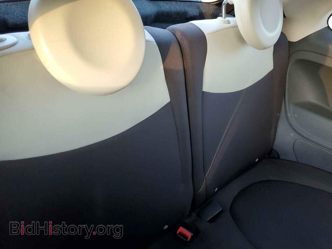 2015 FIAT 500 - VIN: 3C3CFFAR9FT502100 - Photo 6