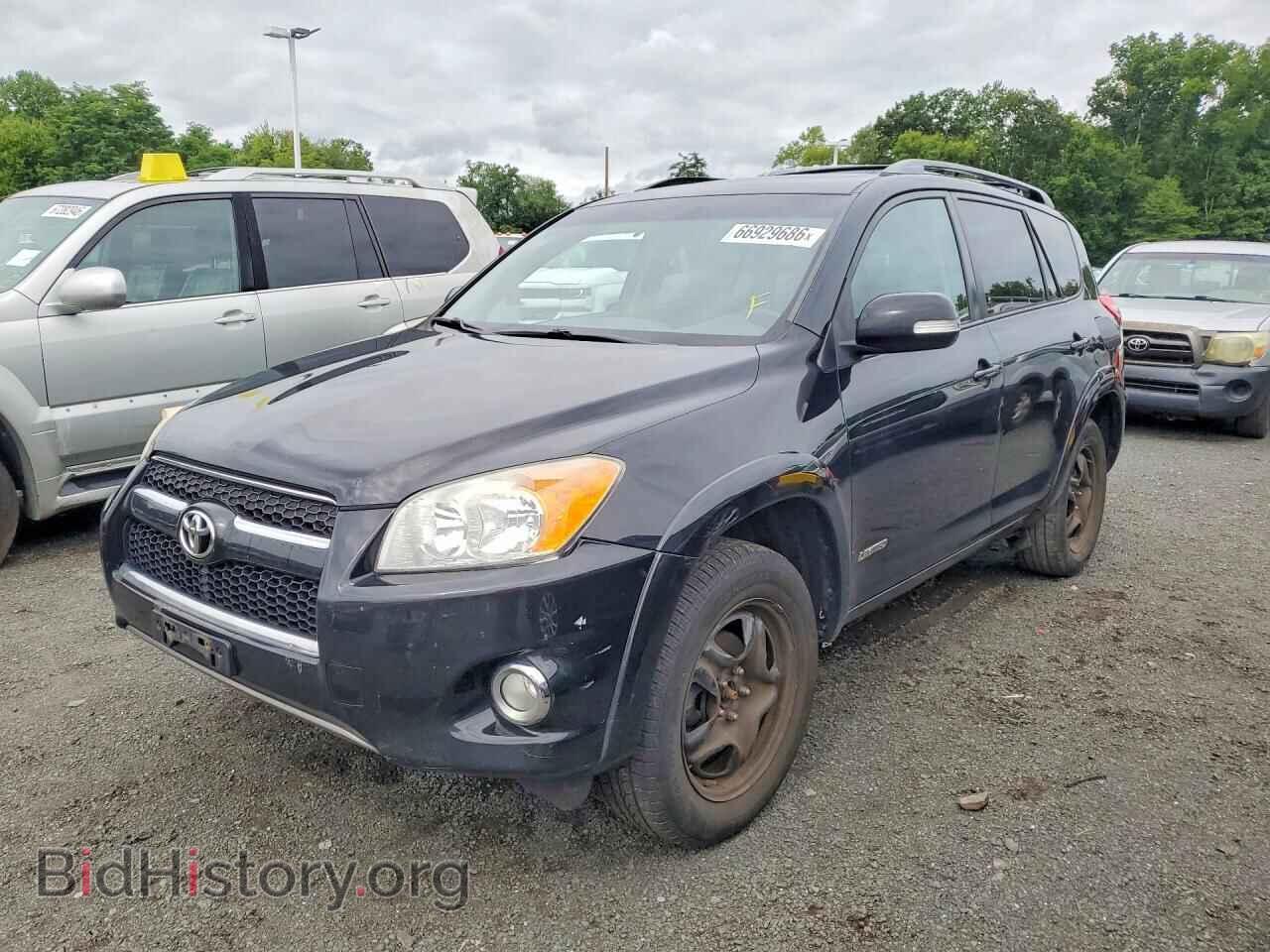 Photo 2T3DF4DV9BW083424 - TOYOTA RAV4 2011