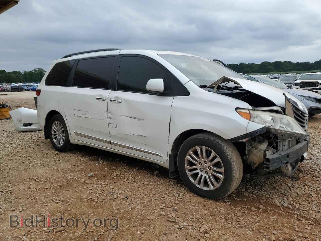 2016 TOYOTA All Models - VIN: 5TDYK3DC2GS696113 - Фото 4