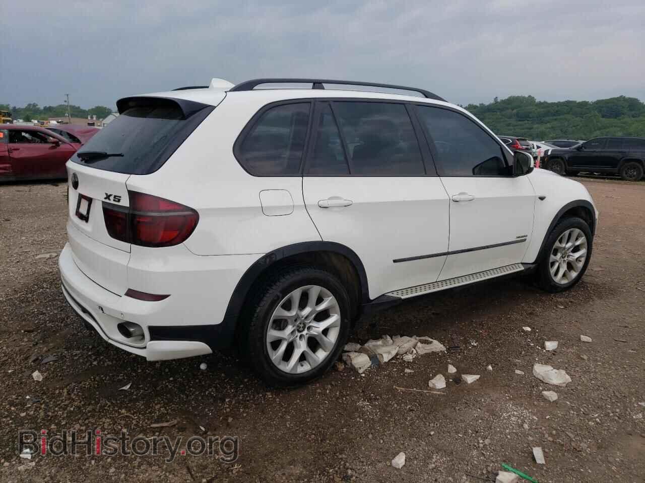 2013 BMW X5 - VIN: 5UXZV4C55D0B00108 - Фото 3