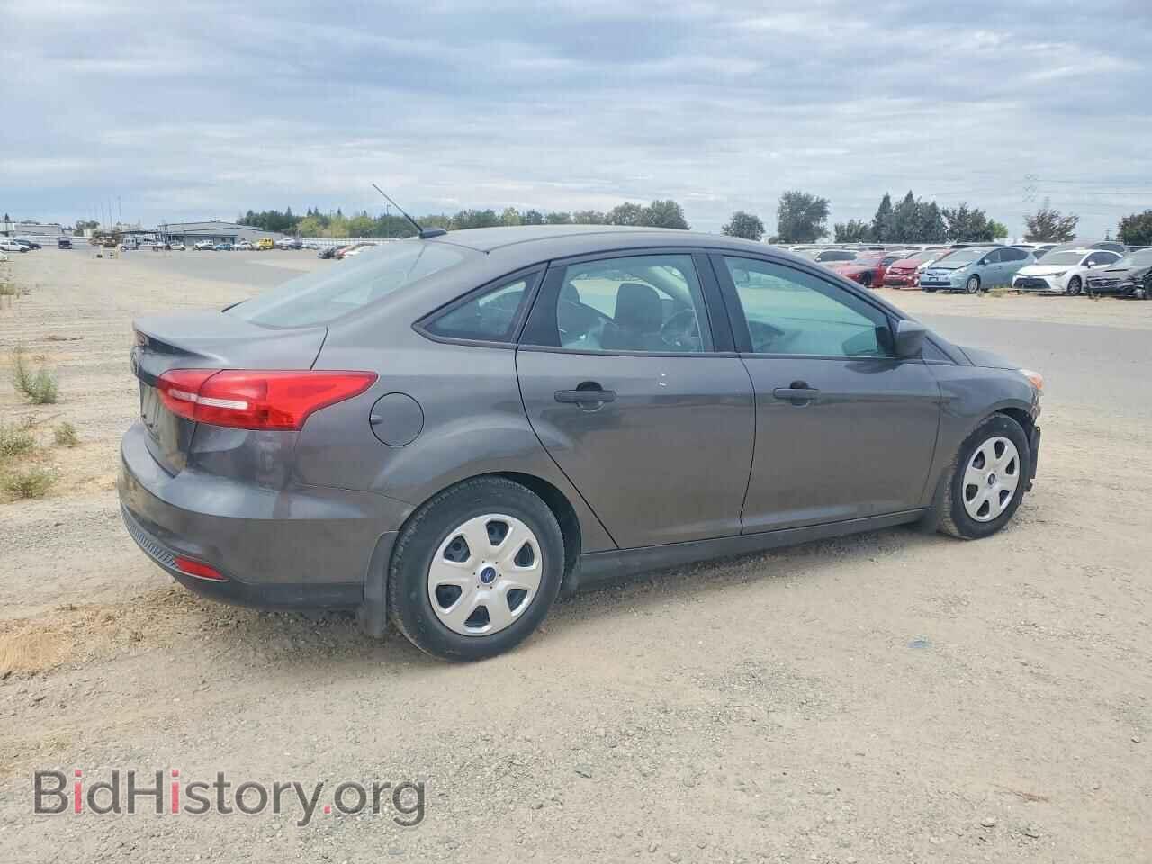 2016 FORD FOCUS - VIN: 1FADP3E23GL209482 - Photo 3