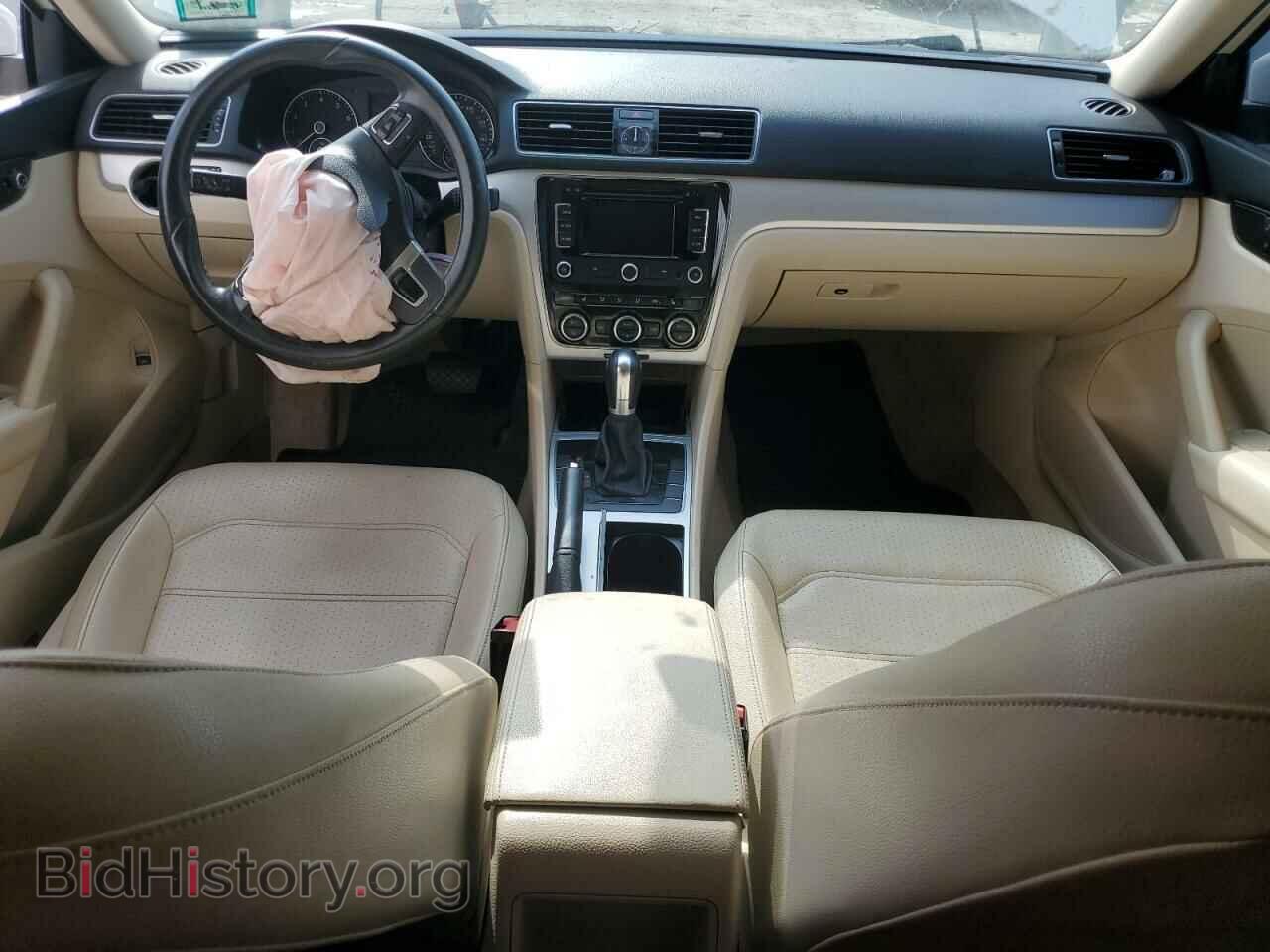 2012 VOLKSWAGEN PASSAT - VIN: 1VWBP7A37CC044809 - Фото 8