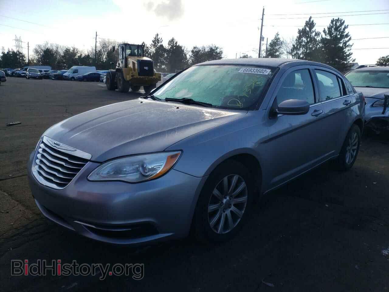 2013 CHRYSLER 200 - VIN: 1C3CCBBB7DN510115 - Фото 2
