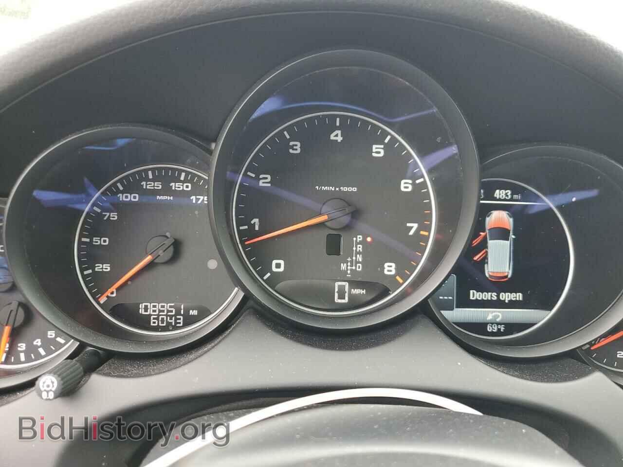 2017 PORSCHE CAYENNE - VIN: WP1AA2A25HKA87454 - Фото 9
