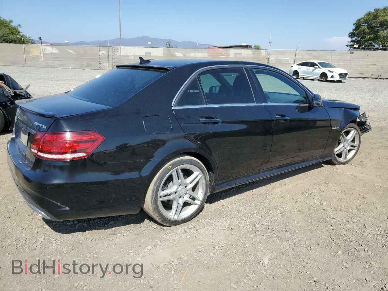 2014 MERCEDES-BENZ E-CLASS - VIN: WDDHF5KB3EB061924 - Фото 3