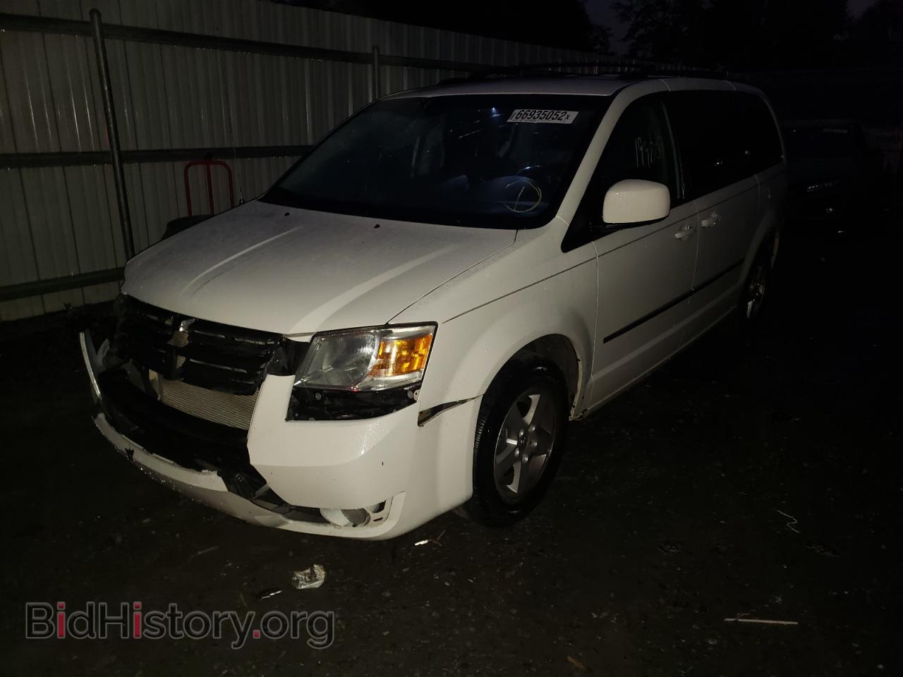 2010 DODGE CARAVAN - VIN: 2D4RN5D11AR181368 - Фото 2