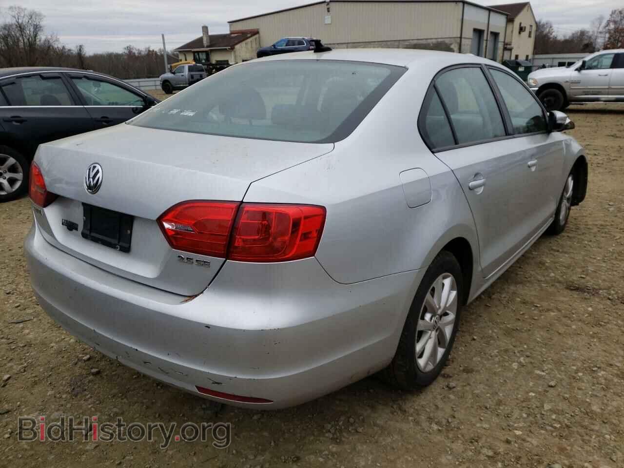 2011 VOLKSWAGEN JETTA - VIN: 3VWDZ7AJ6BM349989 - Фото 4