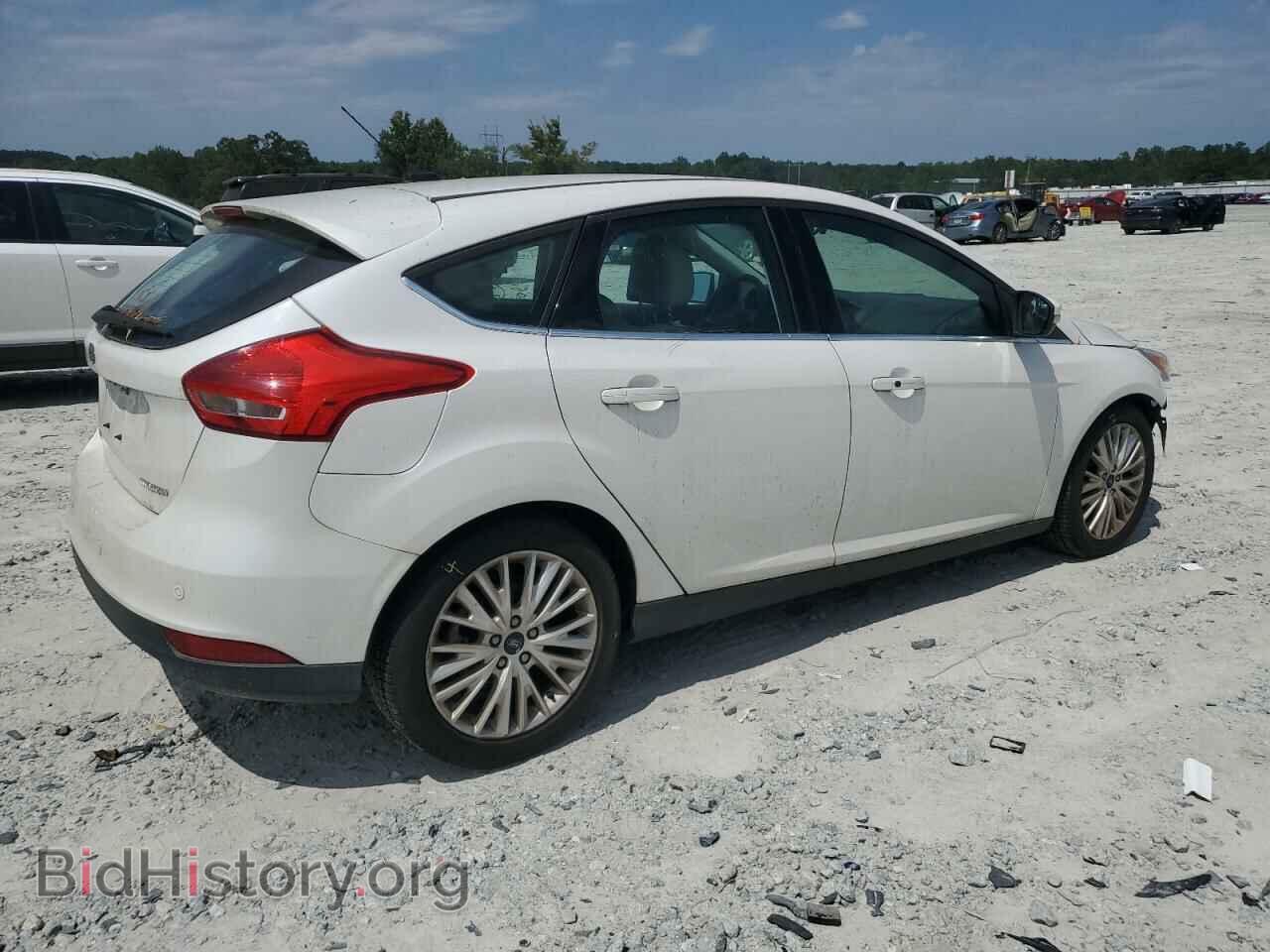 2016 FORD FOCUS - VIN: 1FADP3N21GL307927 - Фото 3