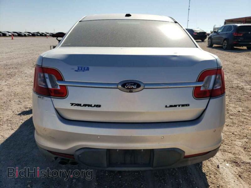 2011 Ford TAURUS (VIN 1FAHP2FW9BG138075) — photo 6 of 13