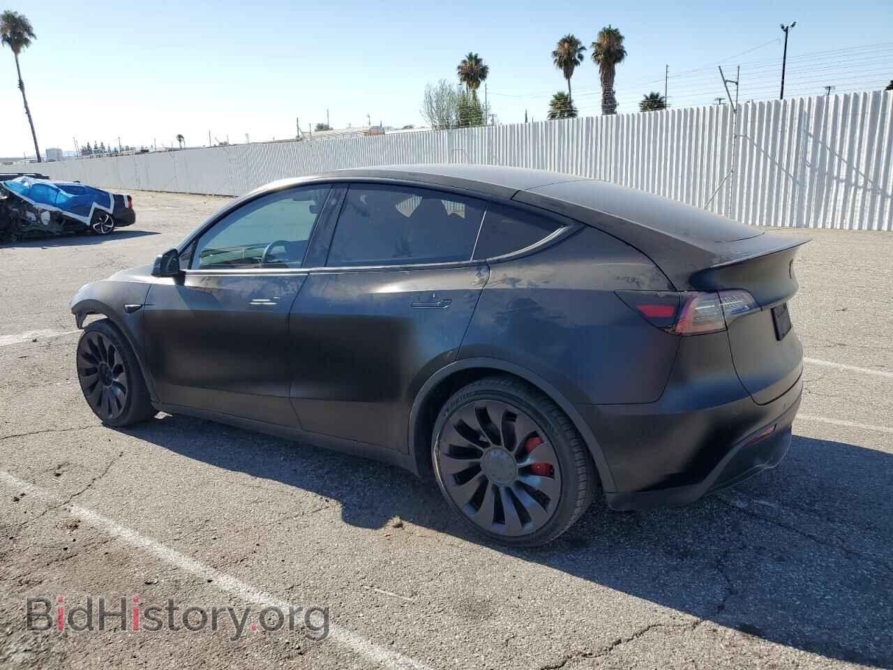 2022 TESLA MODEL Y - VIN: 7SAYGDEF7NF388651 - Фото 2