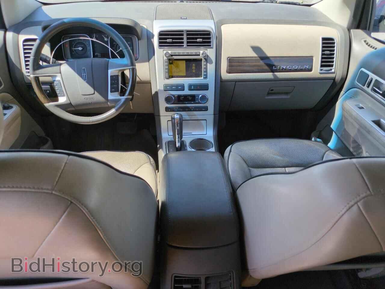 2010 LINCOLN MKX - VIN: 2LMDJ8JC2ABJ02597 - Фото 8