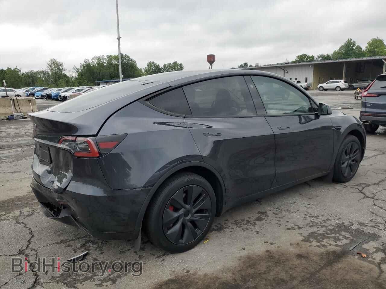 2024 TESLA MODEL Y - VIN: 7SAYGDEE9RF156498 - Photo 3