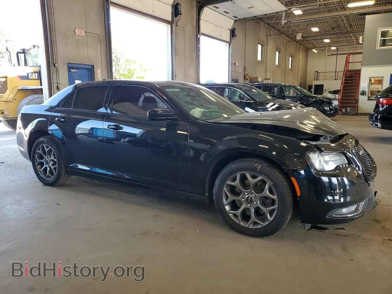 2016 CHRYSLER 300 - VIN: 2C3CCAGG5GH165811 - Photo 4