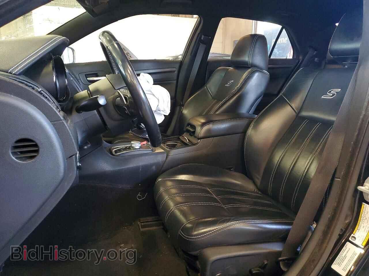2016 CHRYSLER 300 - VIN: 2C3CCAGG5GH165811 - Photo 7