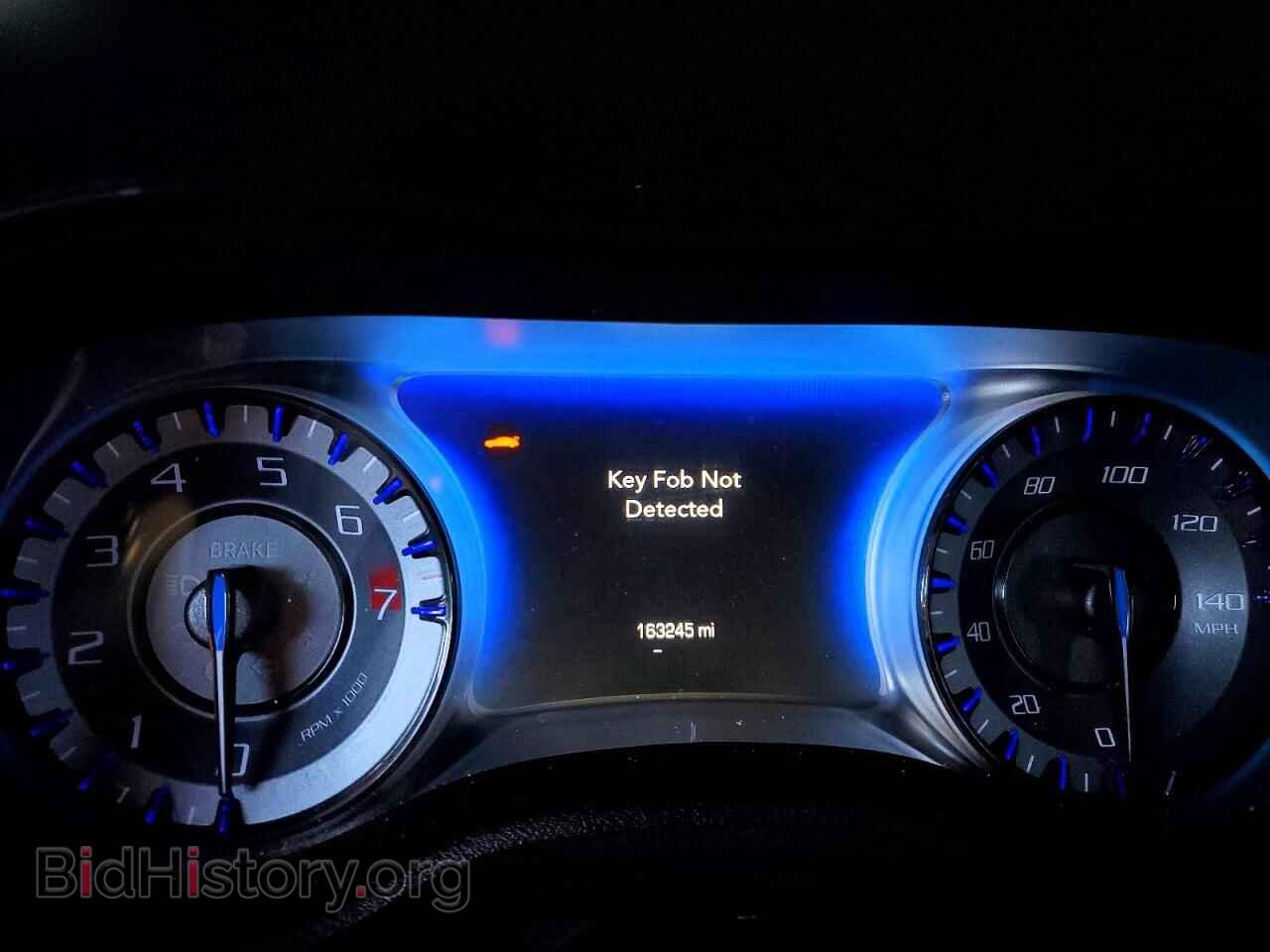 2016 CHRYSLER 300 - VIN: 2C3CCAGG5GH165811 - Photo 9