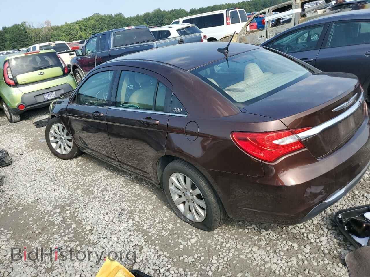 2013 CHRYSLER 200 - VIN: 1C3CCBBB3DN765635 - Фото 2