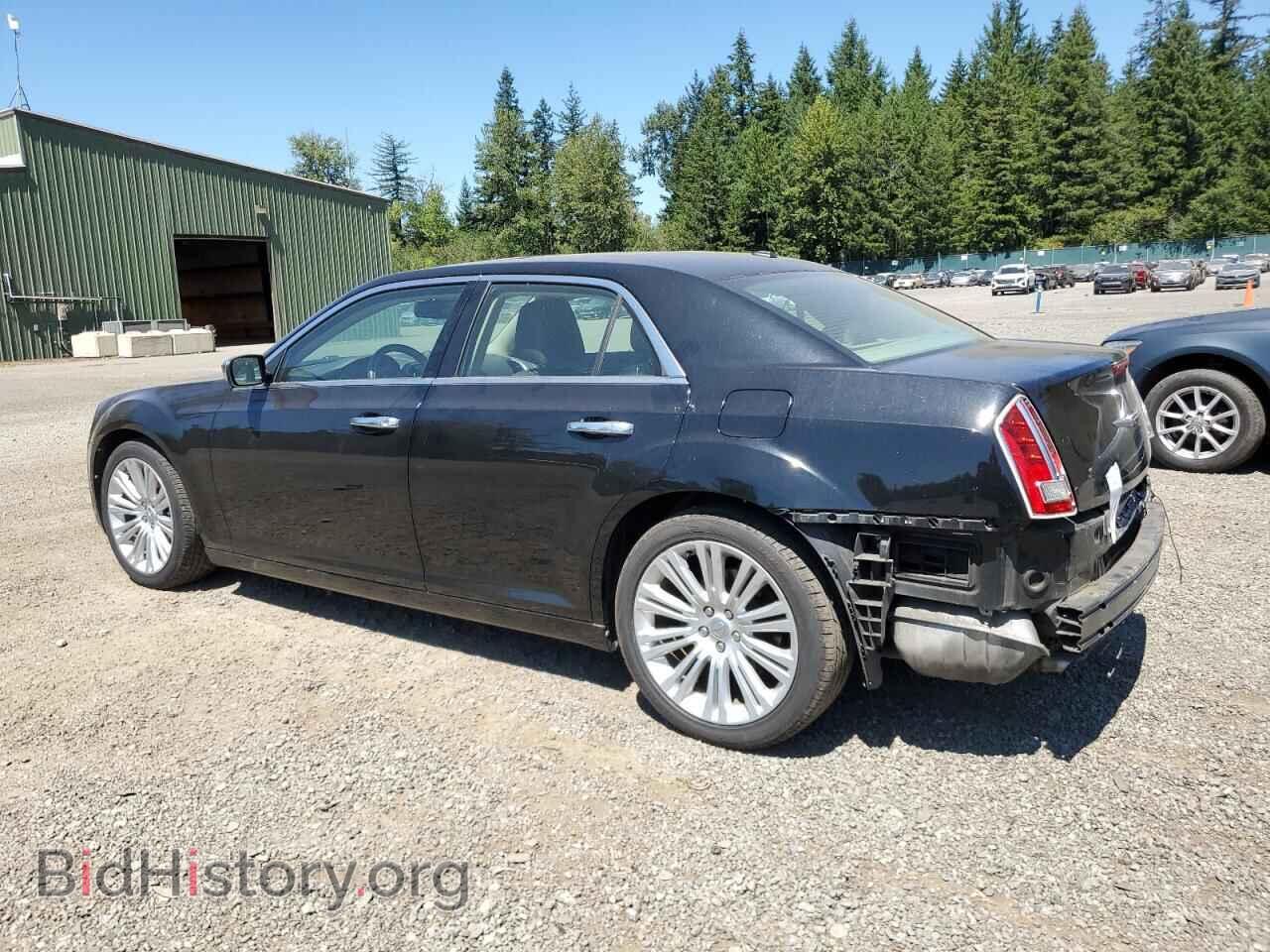 2013 CHRYSLER 300 - VIN: 2C3CCAPG2DH505184 - Фото 2