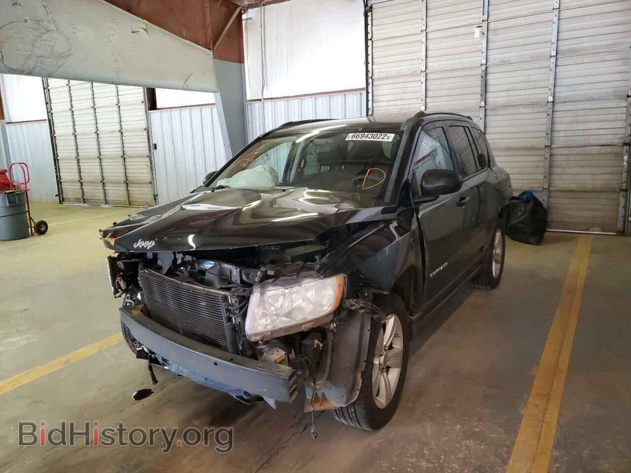 2012 JEEP COMPASS - VIN: 1C4NJDBB3CD621884 - Photo 2