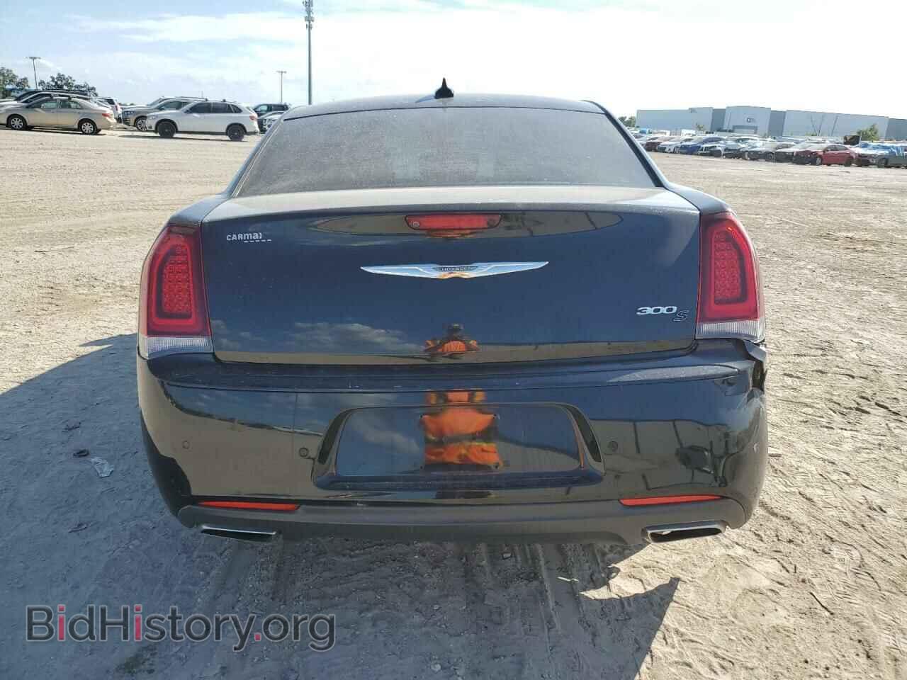 2017 CHRYSLER 300 - VIN: 2C3CCABG2HH612670 - Фото 6
