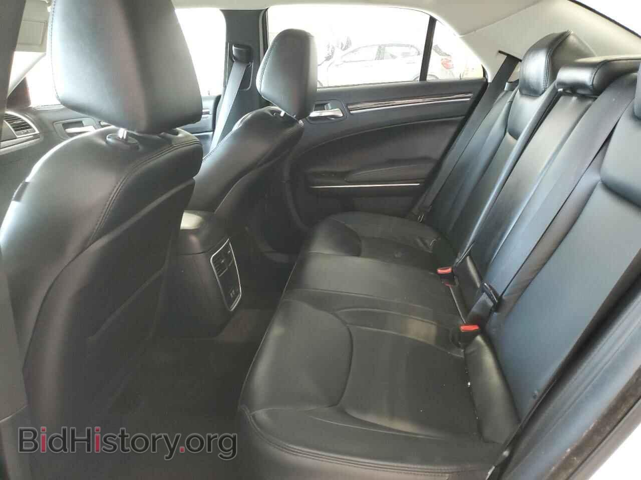 2015 CHRYSLER 300 - VIN: 2C3CCARG4FH830886 - Фото 10