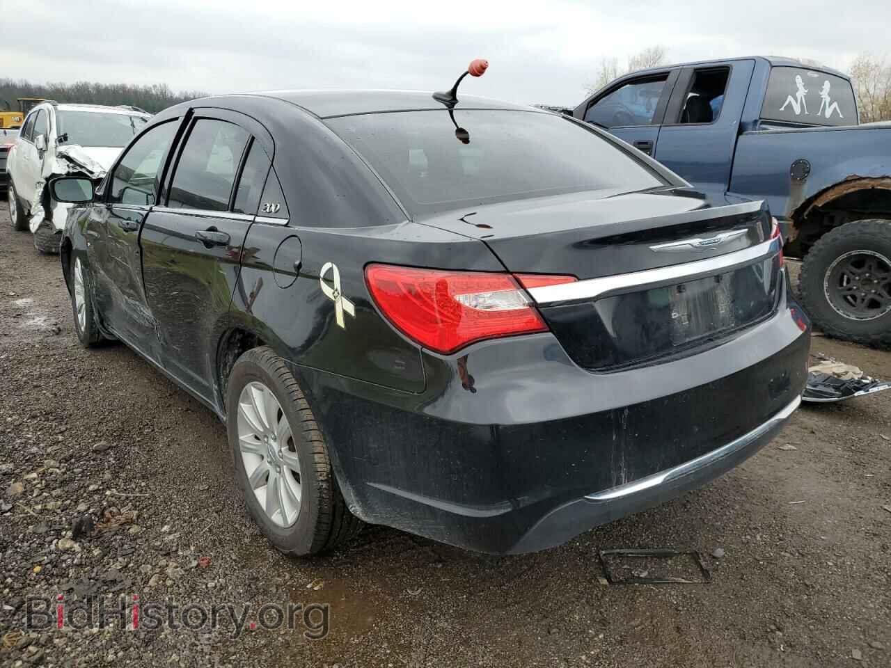 2013 CHRYSLER 200 - VIN: 1C3CCBBB1DN683581 - Фото 2