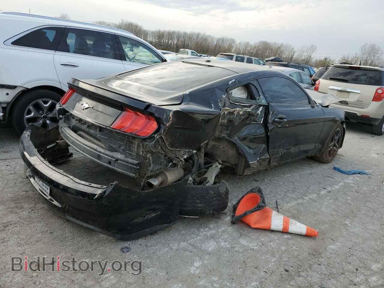 2018 FORD MUSTANG - VIN: 1FA6P8TH8J5120581 - Фото 3