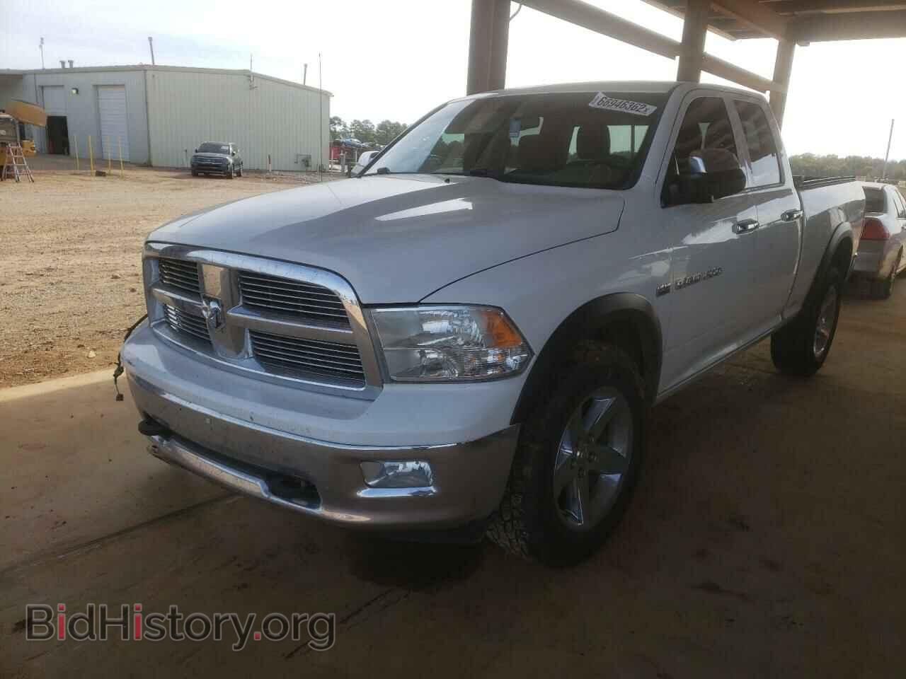 2011 DODGE RAM 1500 - VIN: 1D7RV1GT0BS625073 - Фото 2
