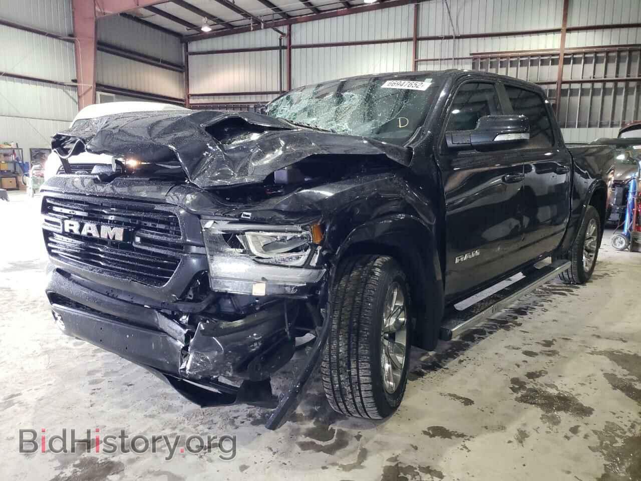 2021 RAM 1500 - VIN: 1C6SRFJT2MN809865 - Фото 2