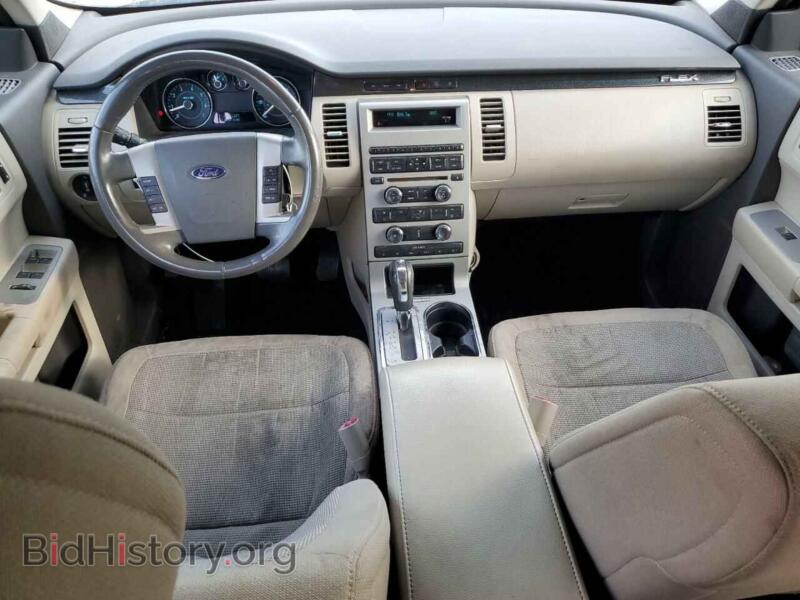 2012 Ford FLEX (VIN 2FMGK5BC3CBD09893) — фото 8 из 13
