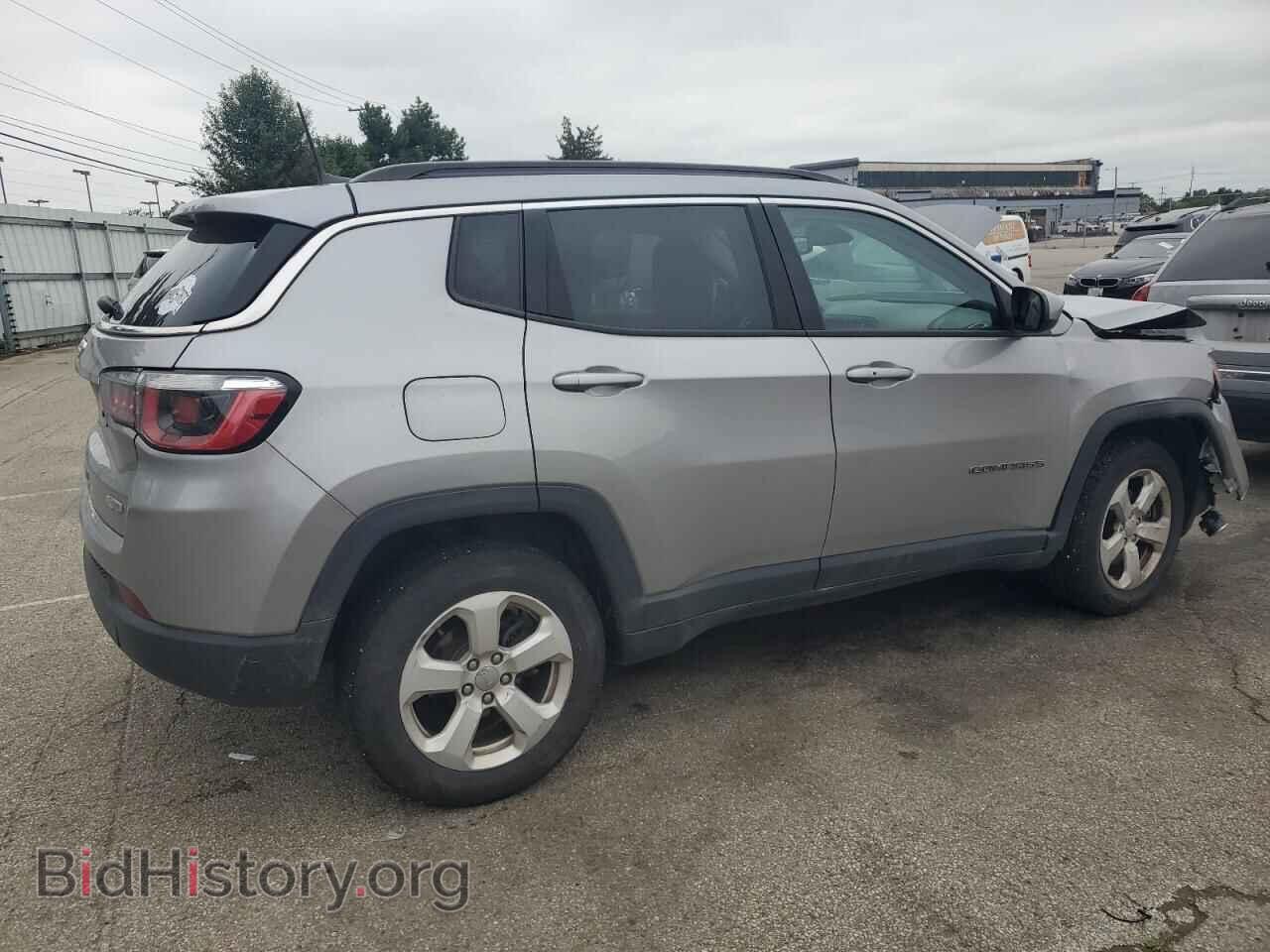 2018 JEEP COMPASS - VIN: 3C4NJDBB0JT456061 - Фото 3