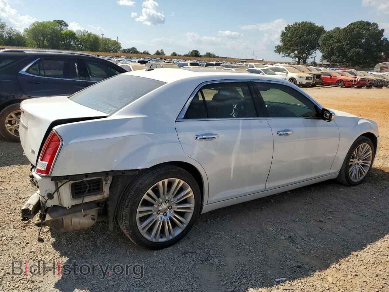 2011 CHRYSLER 300 - VIN: 2C3CA5CG7BH529903 - Фото 3