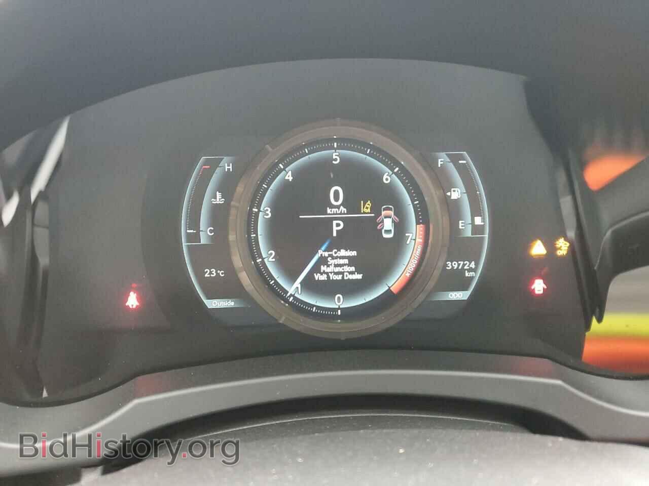 2019 LEXUS IS - VIN: JTHC81D22K5038101 - Фото 9