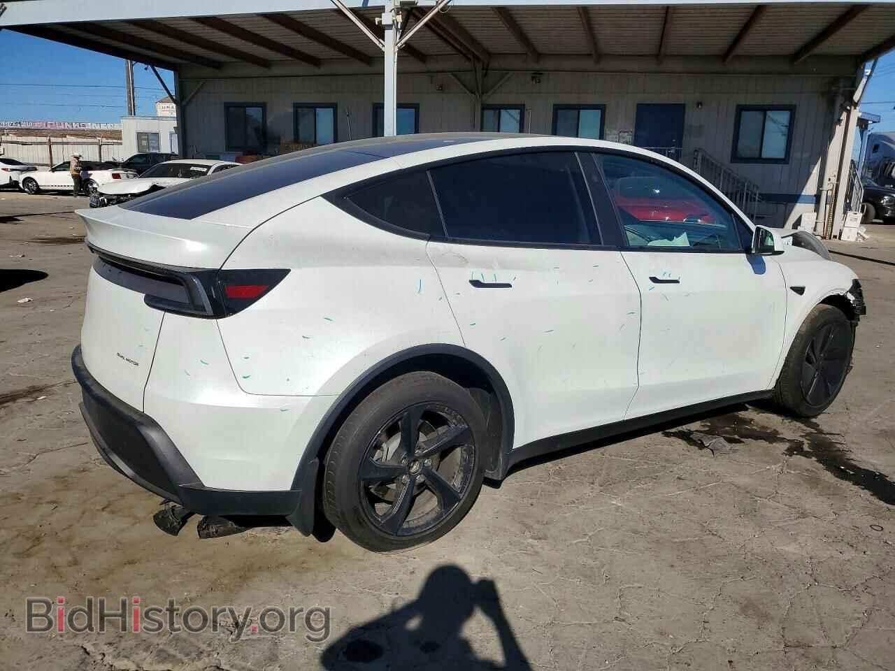 2026 TESLA MODEL Y - VIN: 7SAYGDEE3TF531650 - Фото 3