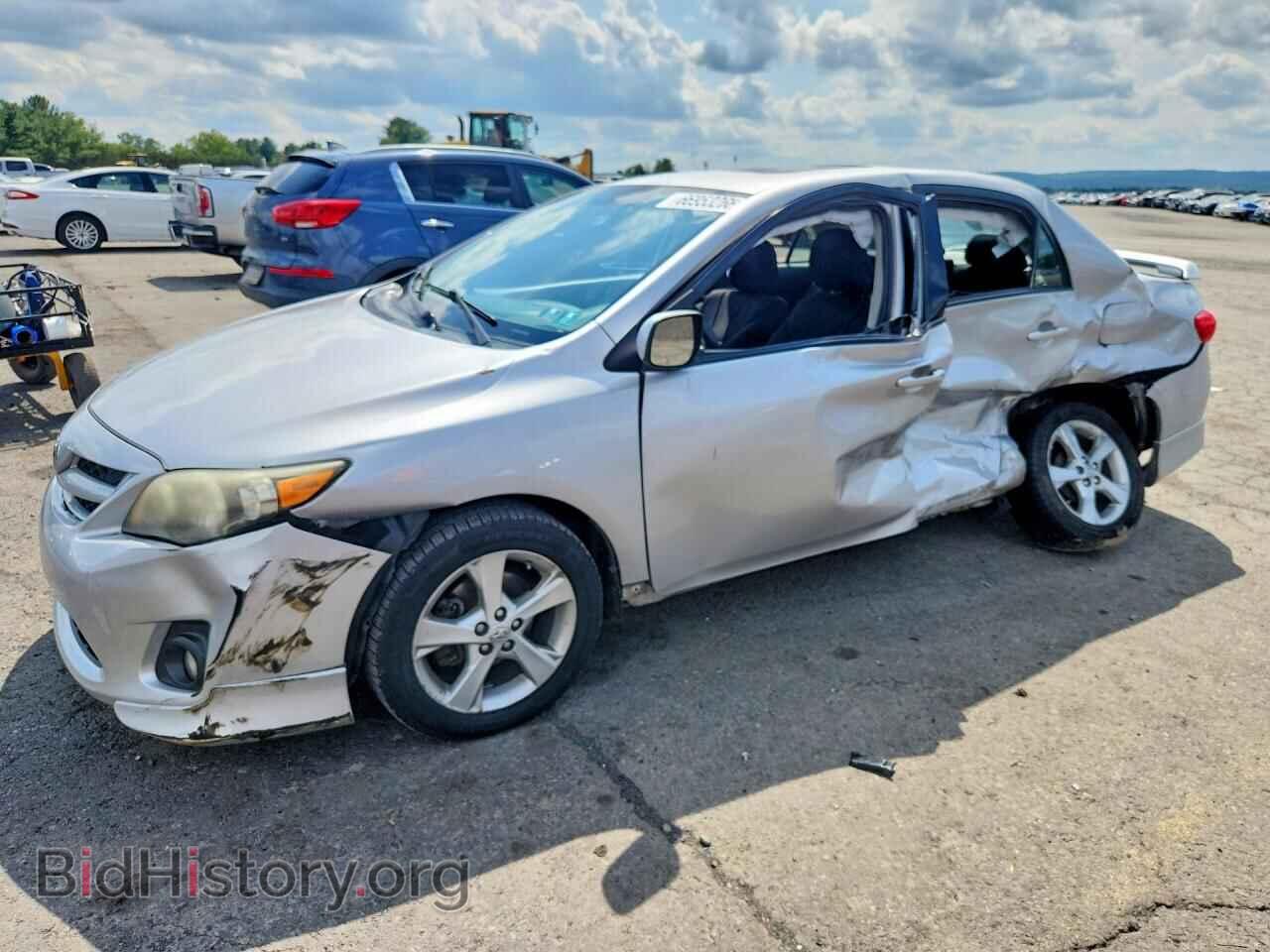 Фотография 2T1BU4EE8BC604333 - TOYOTA COROLLA 2011